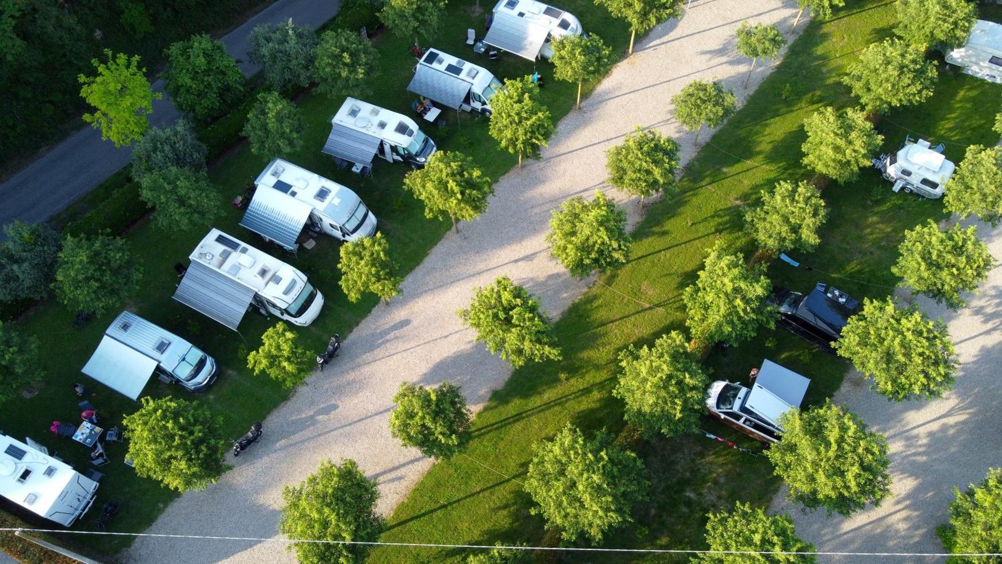 Seregner Agricamping & Homes - Adults Only 18 مونزامبانو المظهر الخارجي الصورة